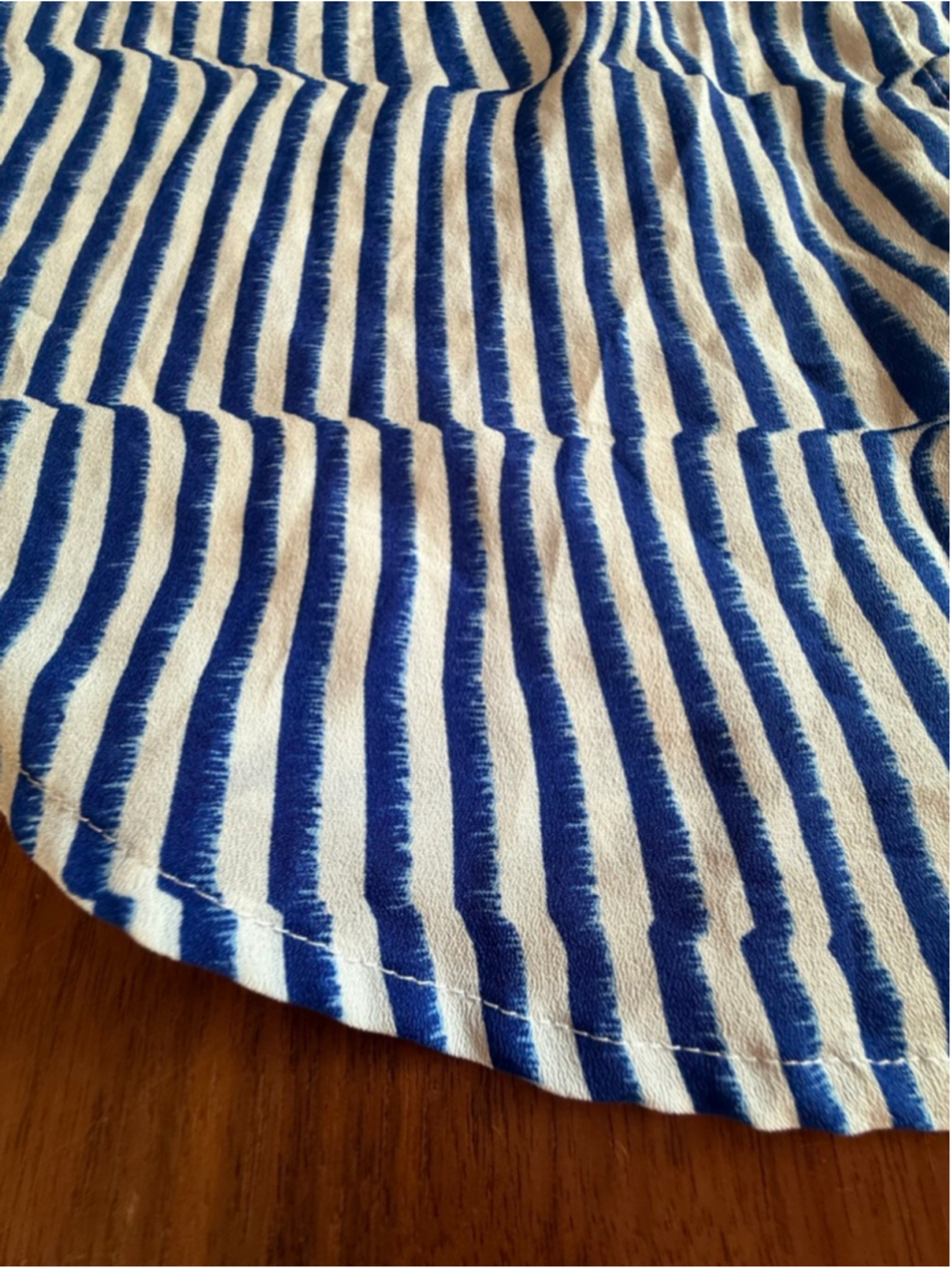 Banana Republic L Blue White Striped Ruffle Blouse - Picture 8 of 12
